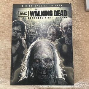 The Walking Dead: The Complete First Season 3-Disc Special Edition